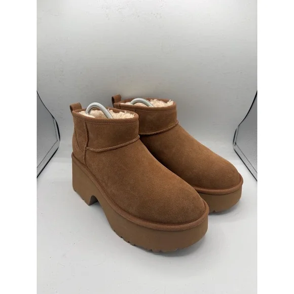 UGG Women's Classic Ultra Mini New Heights boots women's 9, NWOT